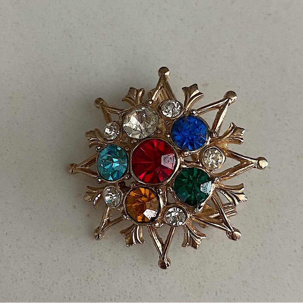 Vintage Coro multi color rhinestone brooch